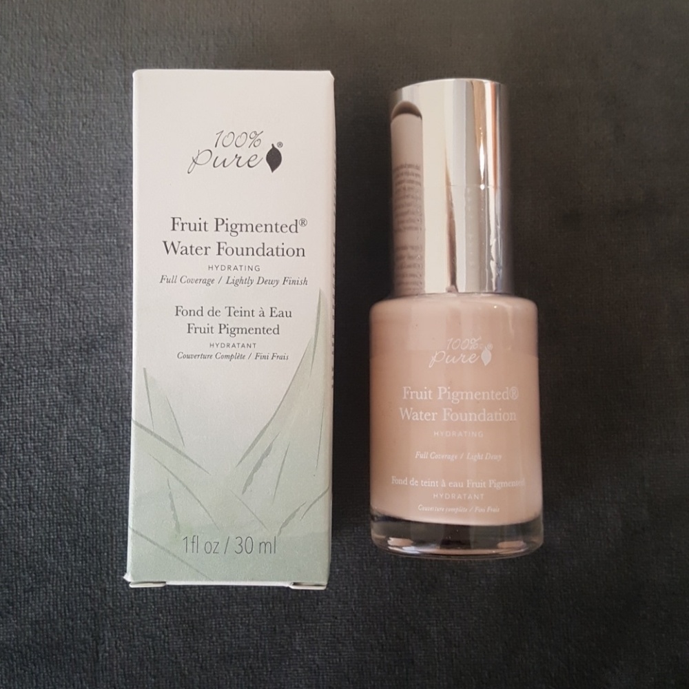 100% Pure Foundation NWT